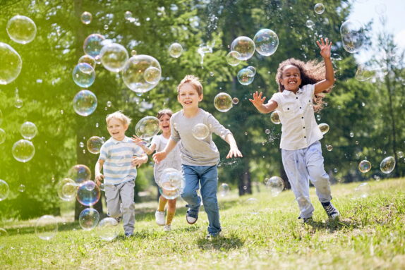 Programmes vacances d&rsquo;été 2026